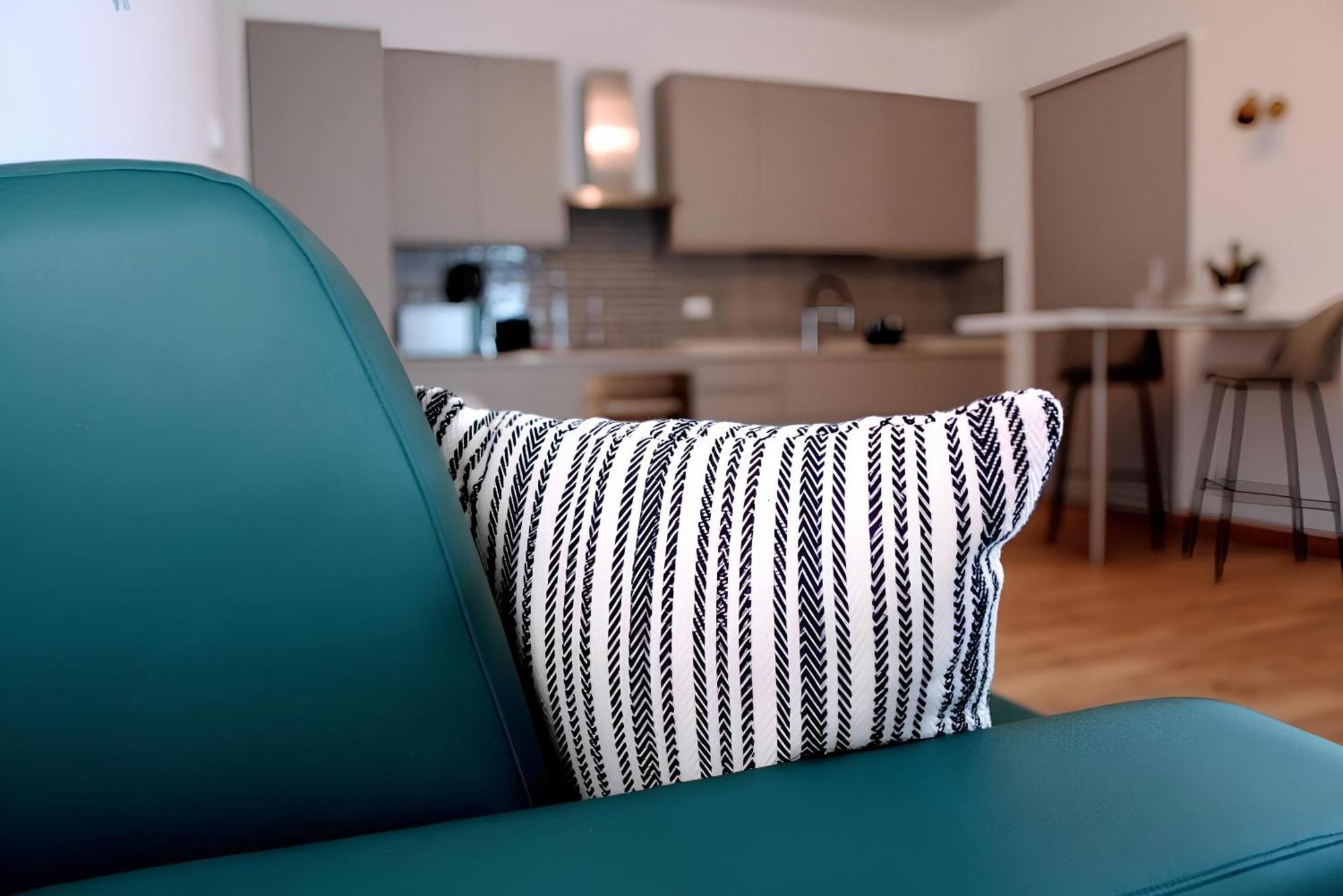 Appartement Vuel Sea View House -10 Minutes From The Airport Fiumicino Extérieur photo